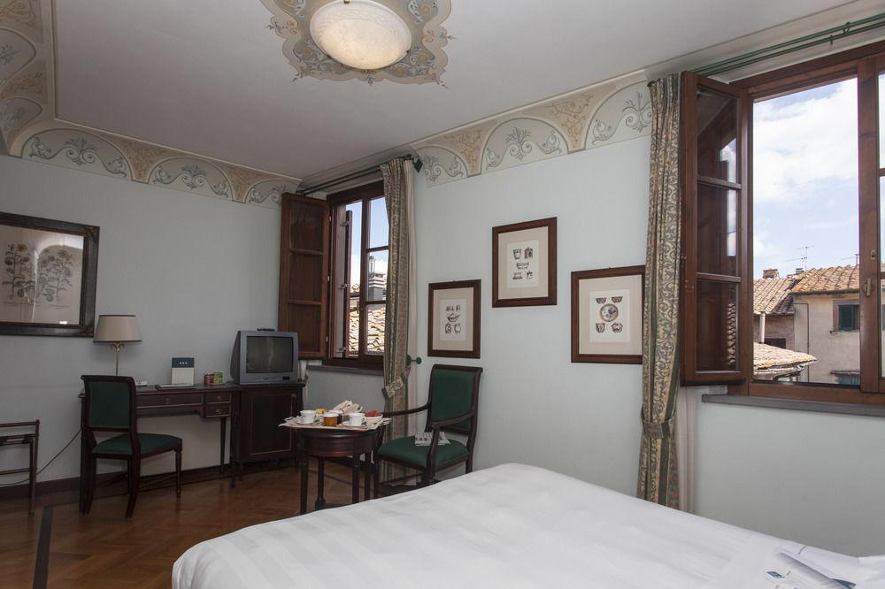 Unahotels Palazzo Mannaioni Toscana Montaione Kültér fotó