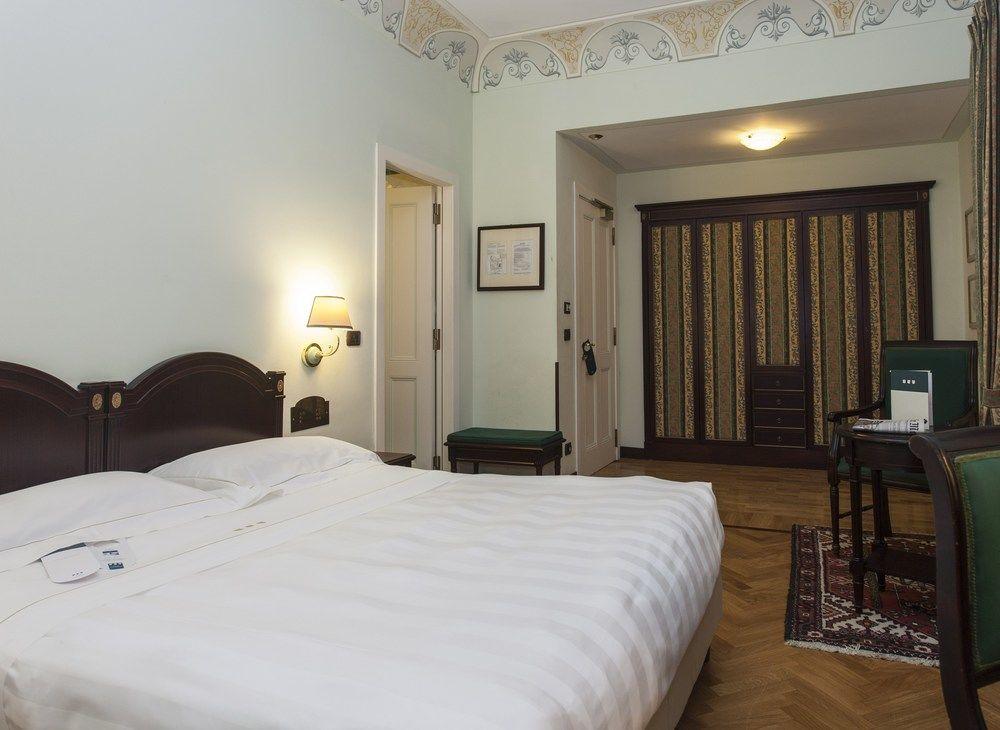 Unahotels Palazzo Mannaioni Toscana Montaione Kültér fotó