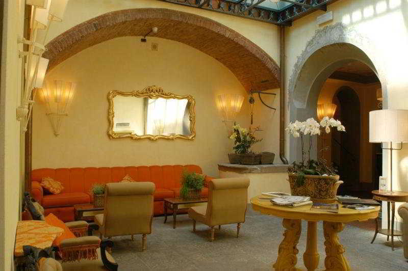 Unahotels Palazzo Mannaioni Toscana Montaione Kültér fotó